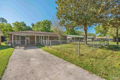 1019 Woodbury Pl, Cantonment, FL 32533 - Photo 1