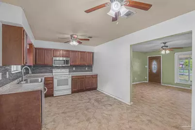 1019 Woodbury Pl, Cantonment, FL 32533 - Photo 19