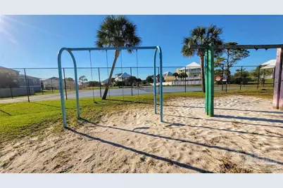 5556 Grande Lagoon Ct, Pensacola, FL 32507 - Photo 3