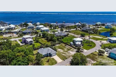 5556 Grande Lagoon Ct, Pensacola, FL 32507 - Photo 9