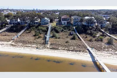 4 Duncan Ave, Gulf Breeze, FL 32561 - Photo 3