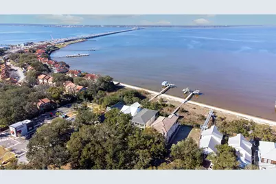 4 Duncan Ave, Gulf Breeze, FL 32561 - Photo 15