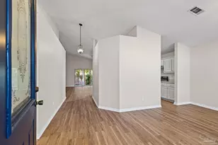 1756 Ivalea Cir, Navarre, FL 32566 - Photo 13