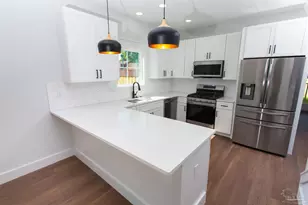 910 W Jackson St, Pensacola, FL 32501 - Photo 27