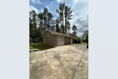 2346 New York St, Jay, FL 32565 - Photo 9