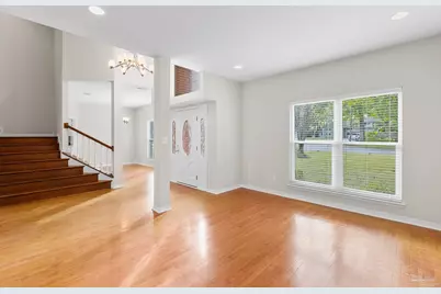 3341 Berkshire Ct, Pensacola, FL 32504 - Photo 7