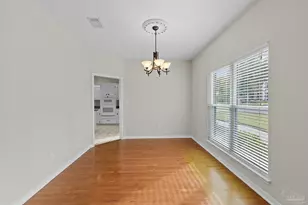 3341 Berkshire Ct, Pensacola, FL 32504 - Photo 9