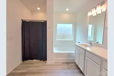6621 Sun Tree Cir, Pensacola, FL 32526 - Photo 11