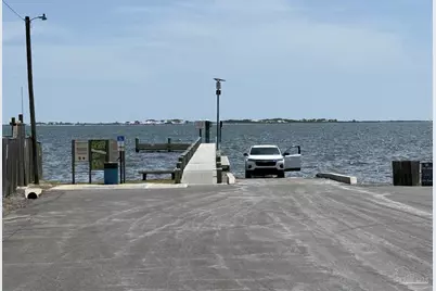2078 Refuge Cir, Gulf Breeze, FL 32563 - Photo 39