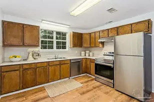 7987 Hendrix Ave, Pensacola, FL 32514 - Photo 21
