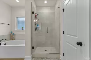 3038 Mountain Laurel Ln, Cantonment, FL 32533 - Photo 29