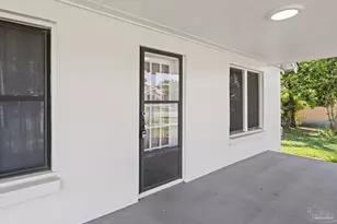 738 S E St, Pensacola, FL 32502 - Photo 3