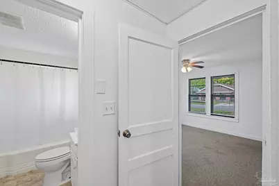 738 S E St, Pensacola, FL 32502 - Photo 11