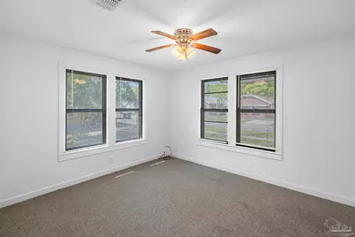 738 S E St, Pensacola, FL 32502 - Photo 13