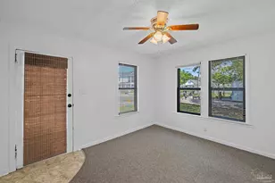 738 S E St, Pensacola, FL 32502 - Photo 5