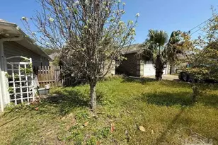14482 Innerarity Point Rd, Pensacola, FL 32507 - Photo 3