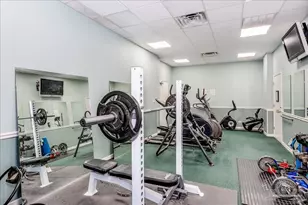 825 Bayshore Dr, Pensacola, FL 32507 - Photo 39