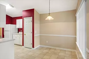 10303 Vintage Dr, Pensacola, FL 32514 - Photo 9