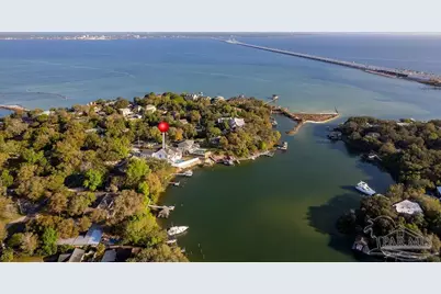 50 Highpoint Dr, Gulf Breeze, FL 32561 - Photo 55