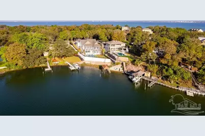 50 Highpoint Dr, Gulf Breeze, FL 32561 - Photo 59