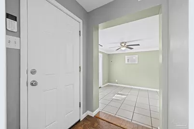 5524 Ormond Dr, Pensacola, FL 32526 - Photo 11