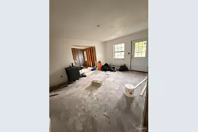 5555 Mayfair Dr, Pensacola, FL 32506 - Photo 3