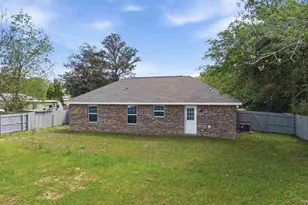 8055 El Estrecho Dr, Pensacola, FL 32514 - Photo 29