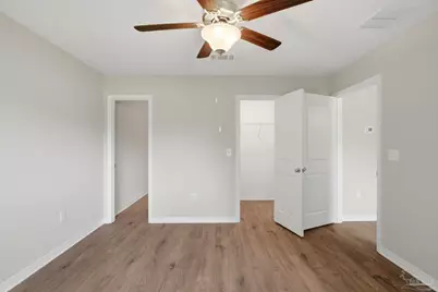 8055 El Estrecho Dr, Pensacola, FL 32514 - Photo 15
