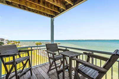 1150 Ft Pickens Rd #B7, Pensacola Beach, FL 32561 - Photo 3
