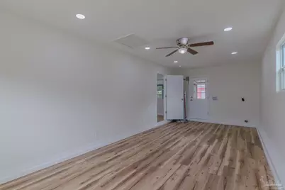 2080 Elaine Cir, Pensacola, FL 32504 - Photo 13