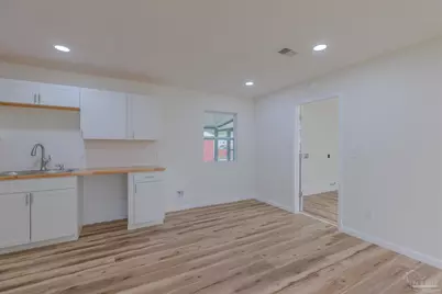 2080 Elaine Cir, Pensacola, FL 32504 - Photo 9