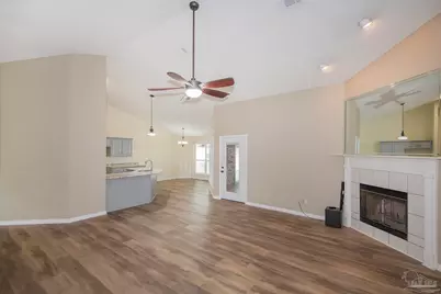 6073 Breckenridge Dr, Milton, FL 32570 - Photo 11