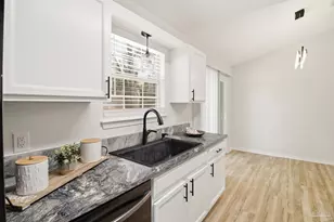 5327 Overbrook Dr, Milton, FL 32570 - Photo 7