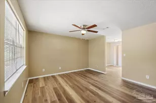 5633 Collinswood Dr, Milton, FL 32583 - Photo 5