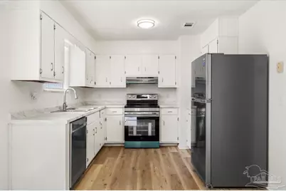 5633 Collinswood Dr, Milton, FL 32583 - Photo 11