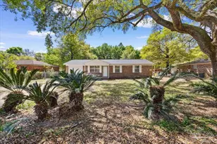 5633 Collinswood Dr, Milton, FL 32583 - Photo 1