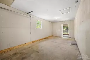 5633 Collinswood Dr, Milton, FL 32583 - Photo 23