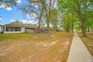 2333 Trailwood Dr, Cantonment, FL 32533 - Photo 45