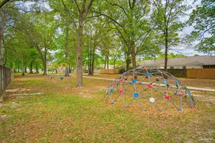 2333 Trailwood Dr, Cantonment, FL 32533 - Photo 43