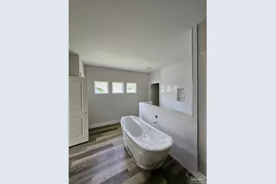 5529 Chenier Dr, Gulf Breeze, FL 32563 - Photo 21