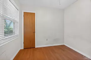 2933 Breckenridge Dr, Pensacola, FL 32526 - Photo 13