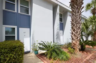 201 Pensacola Beach Rd, Gulf Breeze, FL 32561 - Photo 1