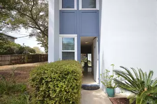 201 Pensacola Beach Rd, Gulf Breeze, FL 32561 - Photo 57