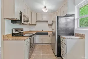 919 Crystal Springs Ave, Pensacola, FL 32505 - Photo 7