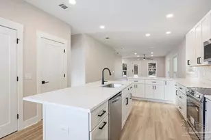 8338 Raleigh Cir, Pensacola, FL 32534 - Photo 9