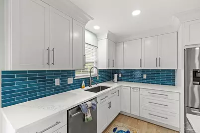 420 Dolphin St, Gulf Breeze, FL 32561 - Photo 7