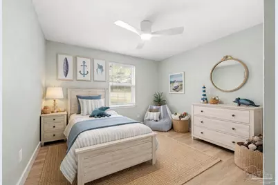 420 Dolphin St, Gulf Breeze, FL 32561 - Photo 27
