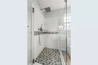 420 Dolphin St, Gulf Breeze, FL 32561 - Photo 23