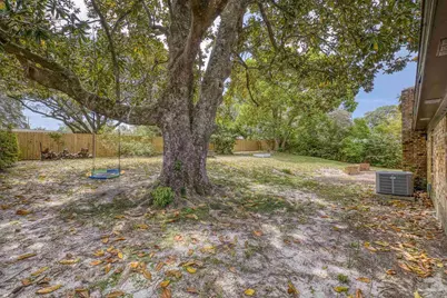 420 Dolphin St, Gulf Breeze, FL 32561 - Photo 35