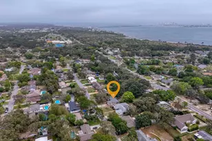 420 Dolphin St, Gulf Breeze, FL 32561 - Photo 41